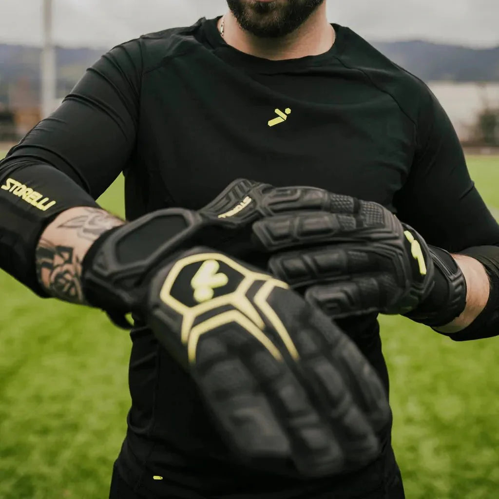 Storelli Gladiator Pro 3 with Spine Glove